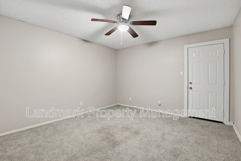Fort Worth Condo: 6811 Trail Lake Drive