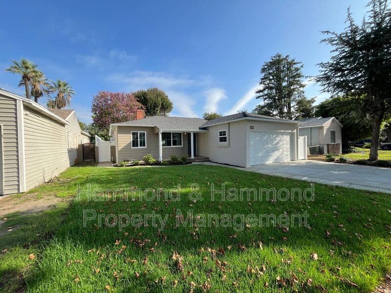 Sherman Oaks House: 13607 Huston St.