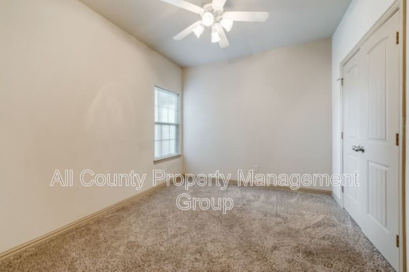 Fort Worth Condo: 1579 Cozy Drive