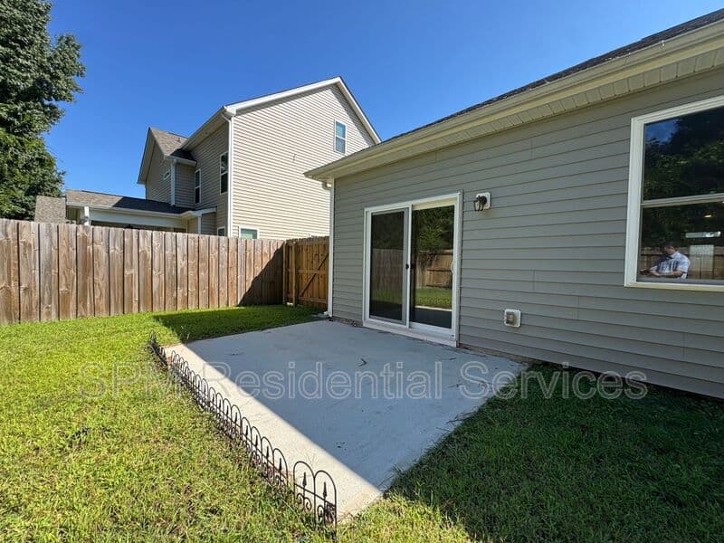 Leland House: 8834 Colbert Place Drive