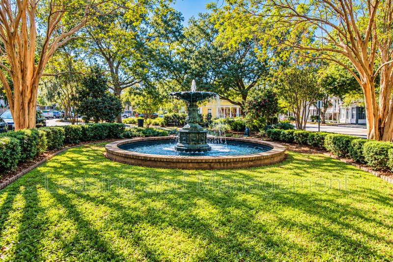 Charleston Condo: 52 Chapel Street
