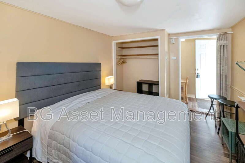 Richmond House: 6606 Aqua Vista Ct