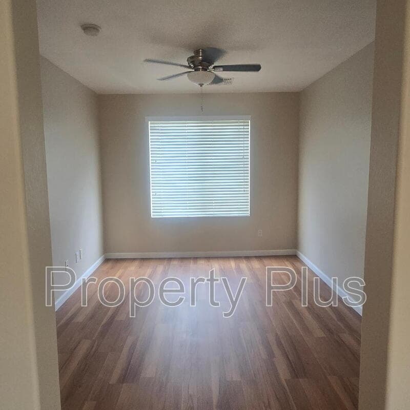 Phoenix House: 3411 W Sunland Ave