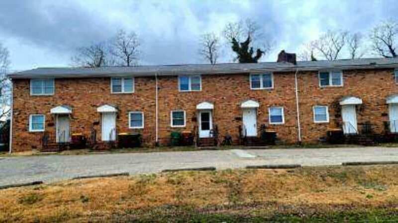 Petersburg Townhome: 1516 W Clara St