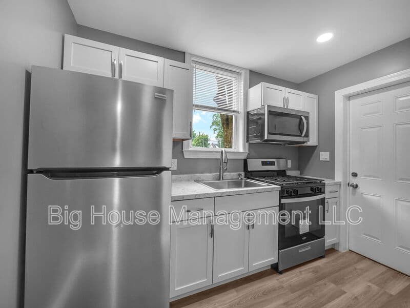 Baltimore Condo: 4806 Liberty Heights Ave