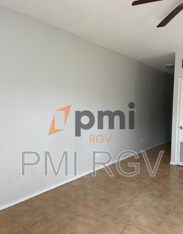 Edinburg Condo: 919 E Van Week St