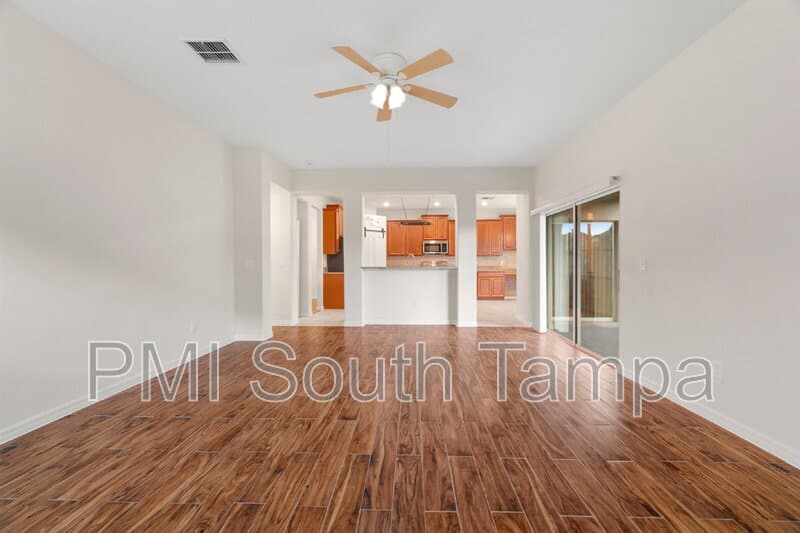 Hudson House: 13740 Newport Shores Dr