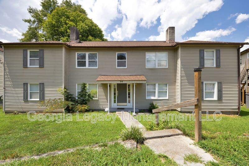 Toccoa House: 55 Andrews Court