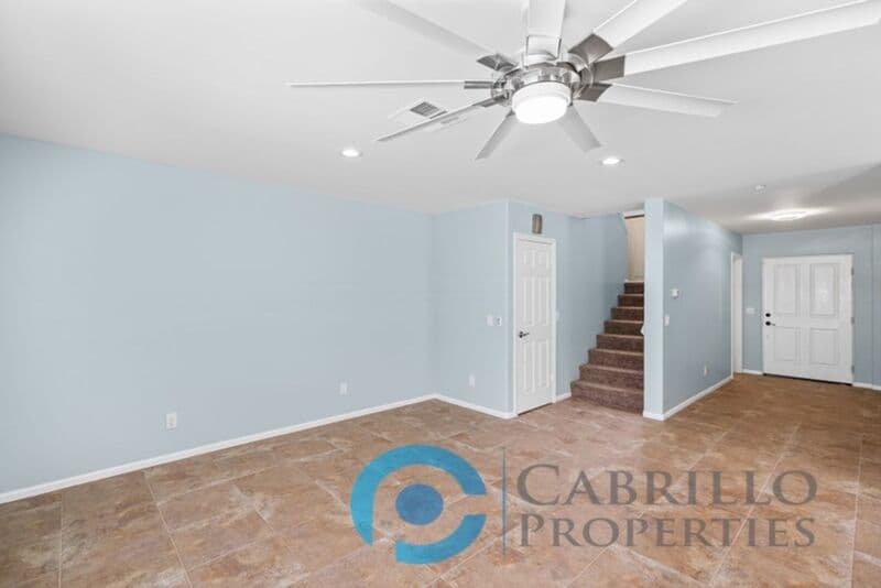 San Diego Townhome: 1720 Evergreen Street