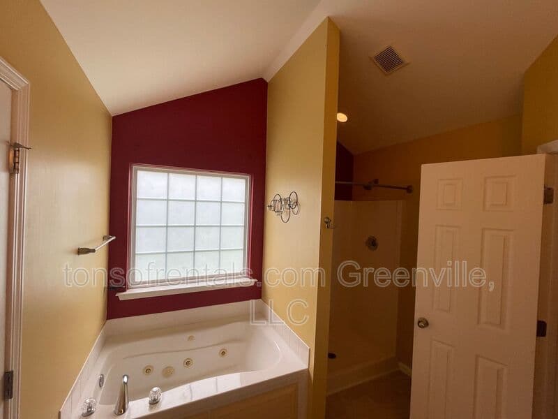Lyman House: 518 Amber Crest Ct.