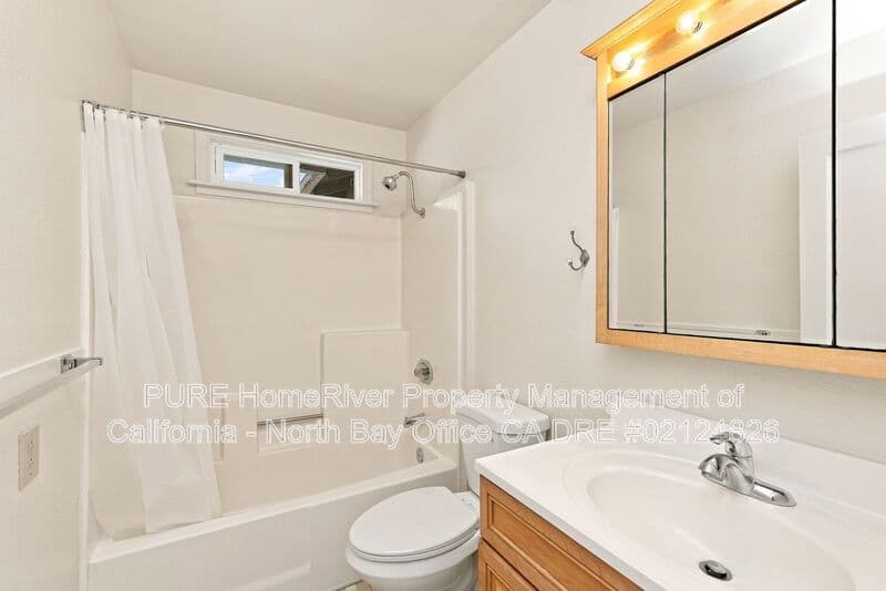 Santa Rosa House: 1230 Clover Dr