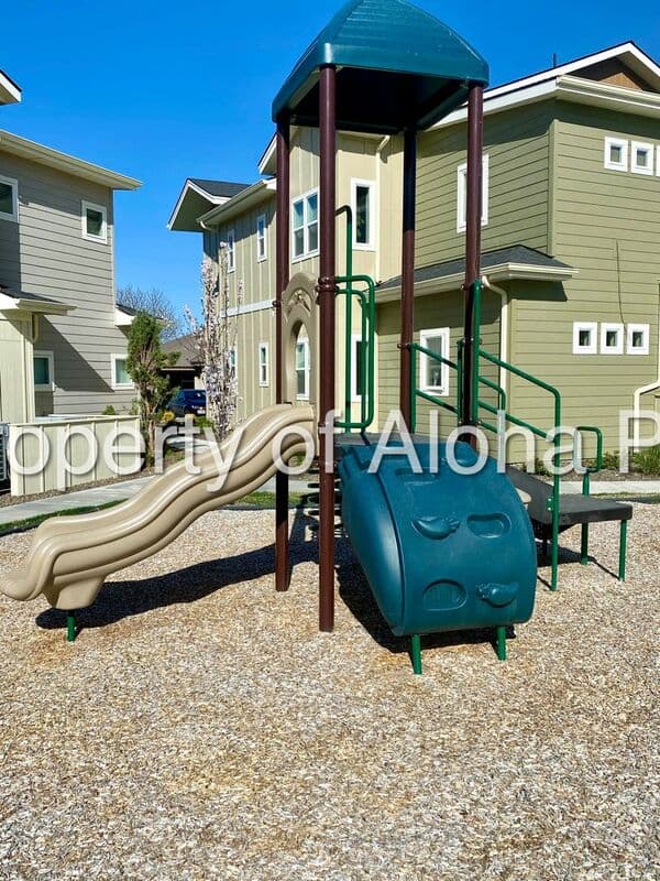 Boise House: 3582 E. Grand Forest Dr.