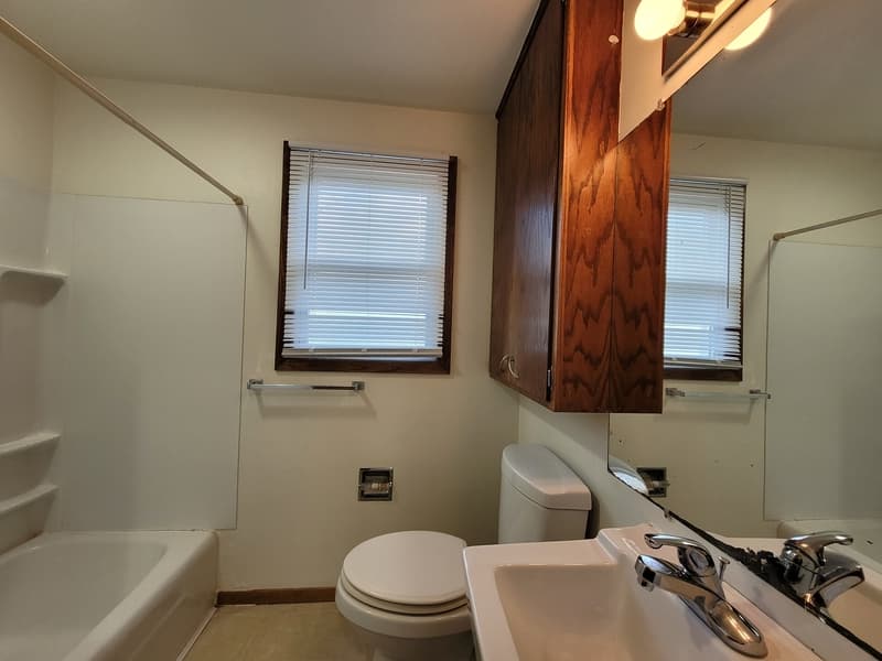 Neenah Condo: 1118 Melrose Court