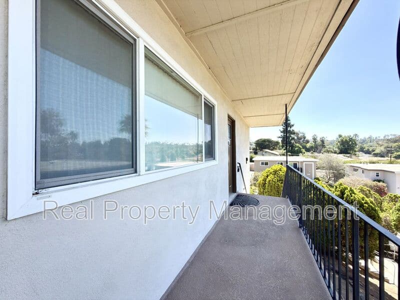 Vista Condo: 259 Alestar Street