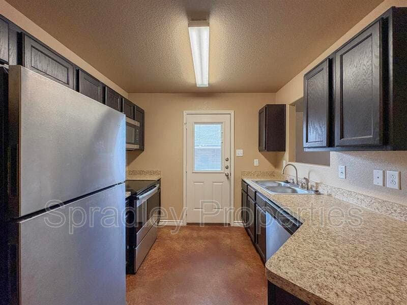 Belton Townhome: 1549 Brady Way
