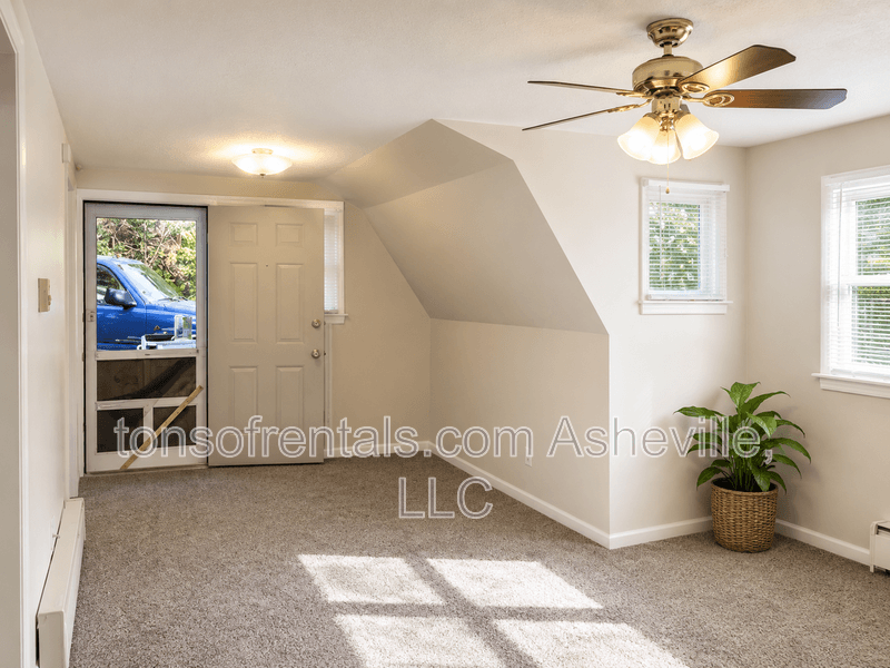Black Mountain Condo: 26 Craven Hill Circle