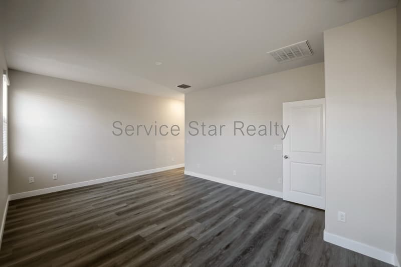 Litchfield Park House: 19692 W Roma Ave