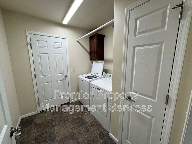 Billings House: 3413 Lucky Penny Ln.