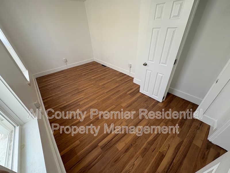Camden House: 118 Vine Street