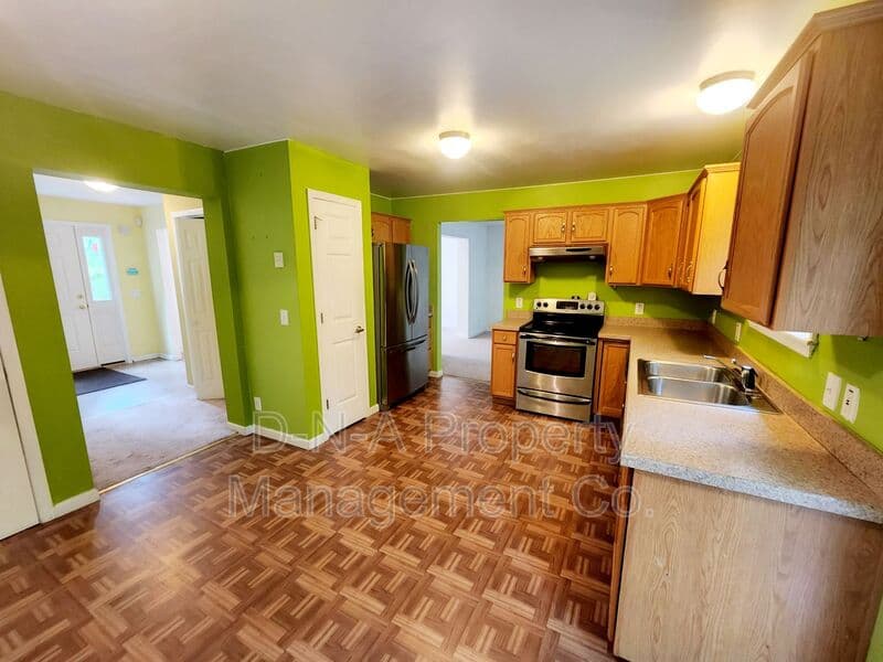 Tobyhanna House: 9421 Juniper Dr (J007)