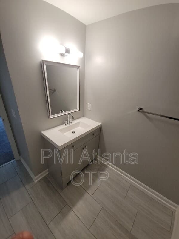 Marietta House: 1782 Millview Dr