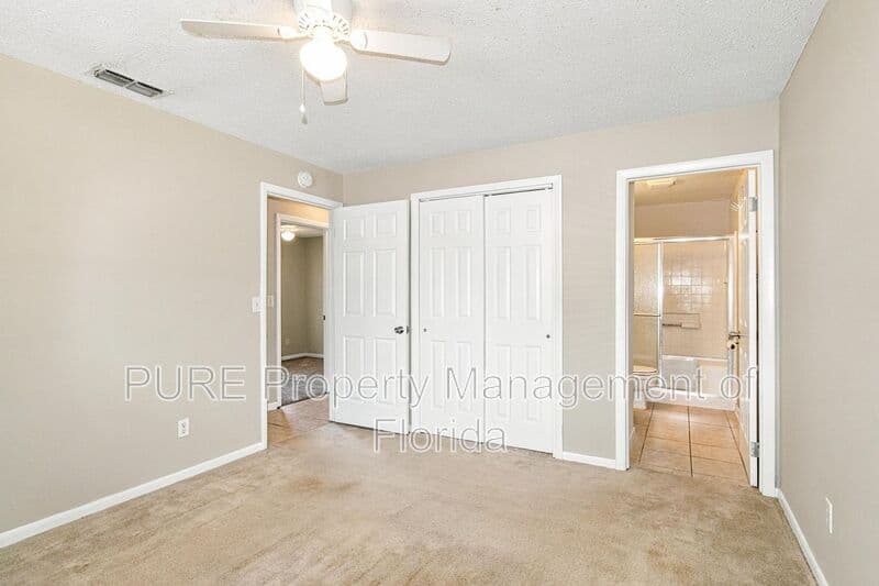 Summerfield House: 13606 SE 48th Court