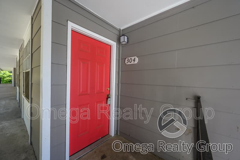 Birmingham Condo: 1744 13th Ct S