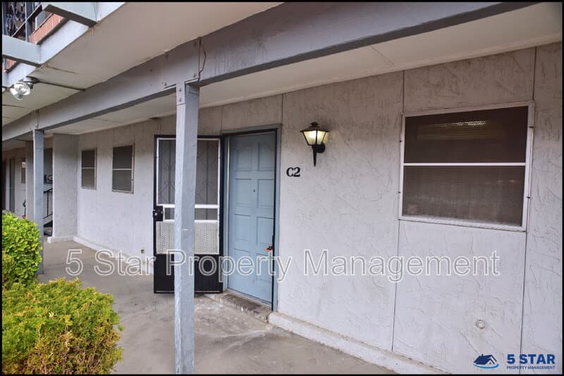 El Paso Condo: 6700 Escondido Drive