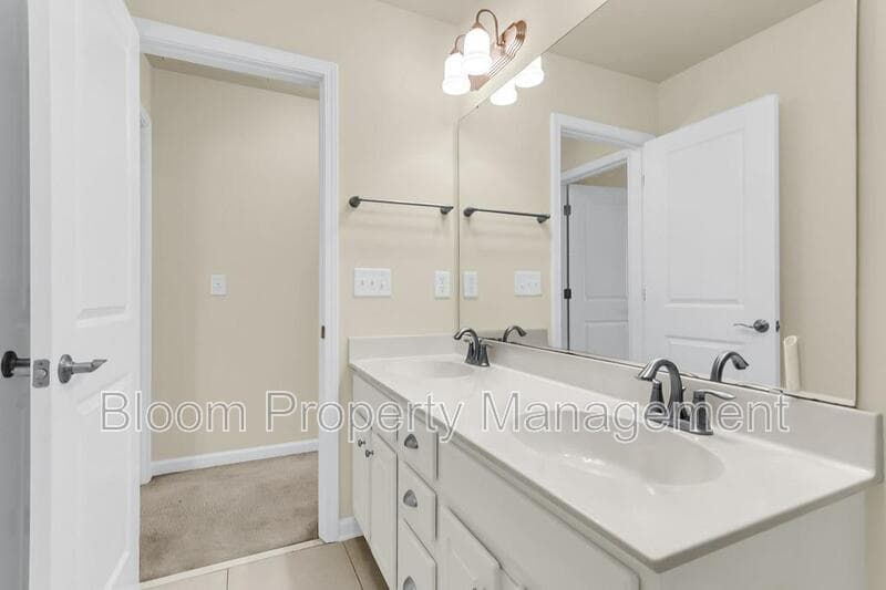 Mount Pleasant House: 2649 Lohr Dr