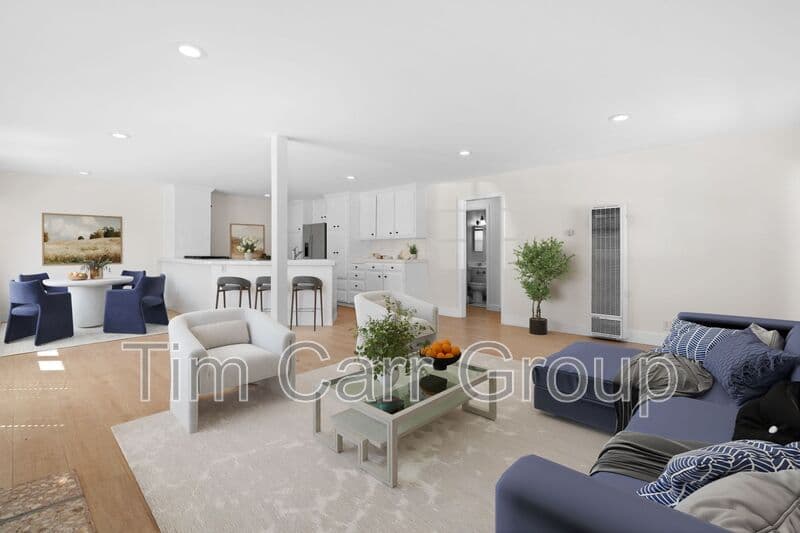 Costa Mesa Condo: 1637 Irvine Ave - H