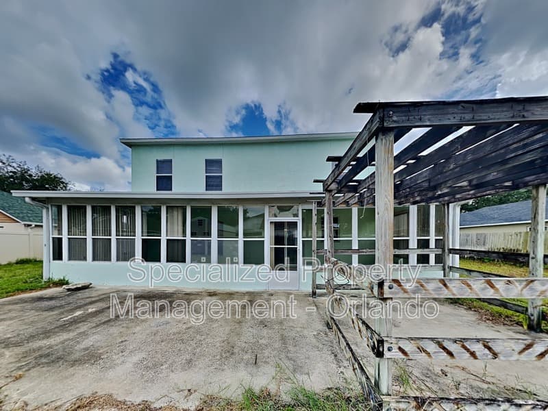 Deltona House: 3233 Kings Ridge Ter