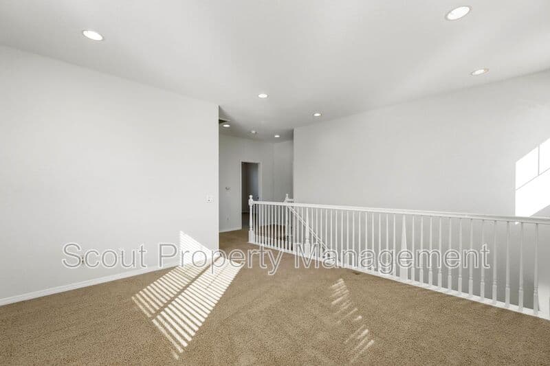 Menifee House: 29128 Rockledge Drive