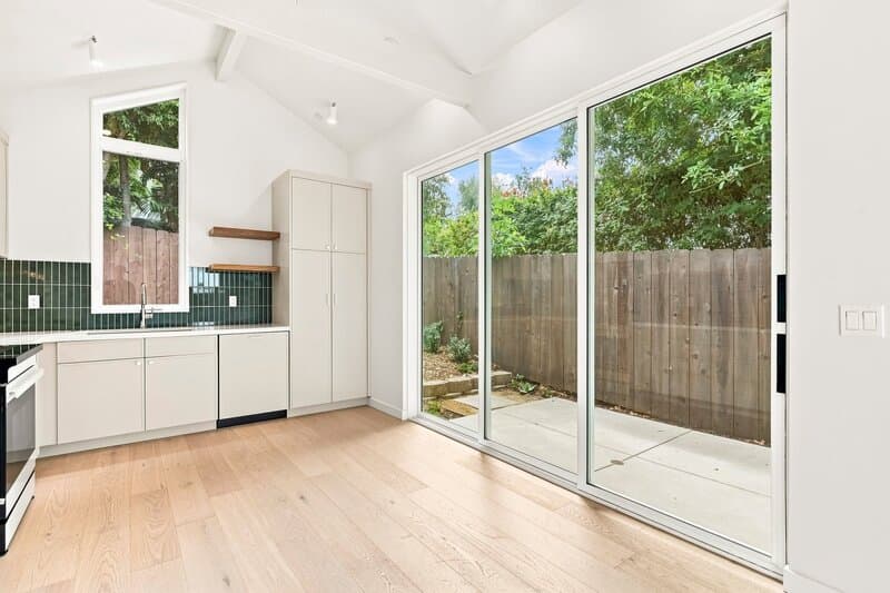 Solana Beach House: 424 North Rios Avenue