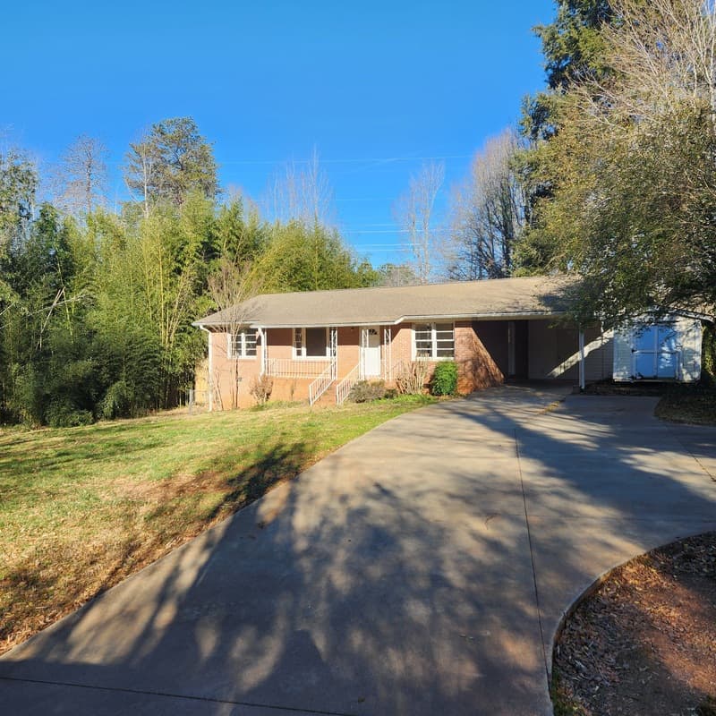 Taylors House: 60 Stallings Road