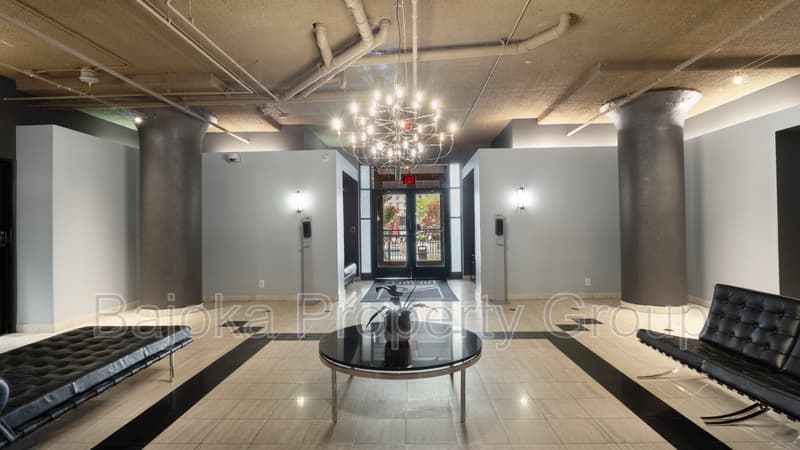 Detroit Condo: 6533 East Jefferson Avenue - 224