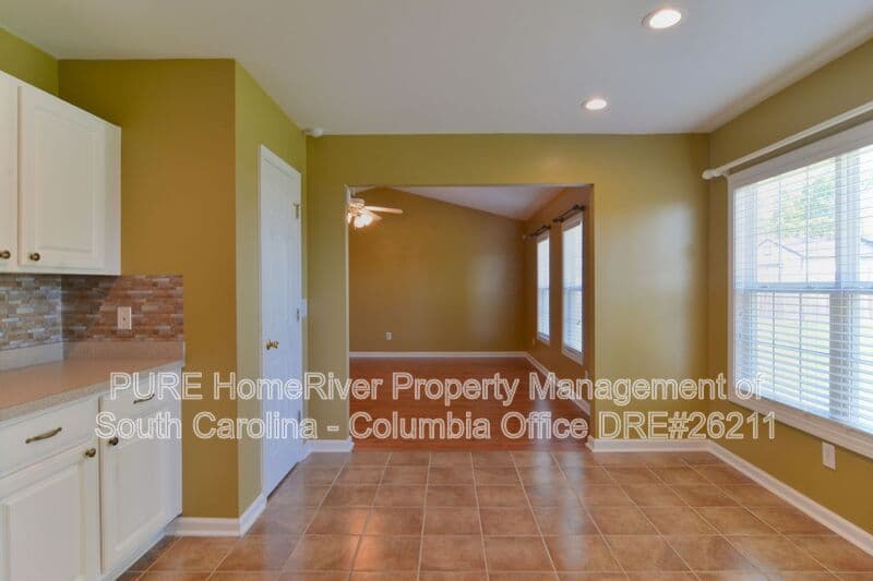 Hopkins House: 129 Alexander Pointe Dr
