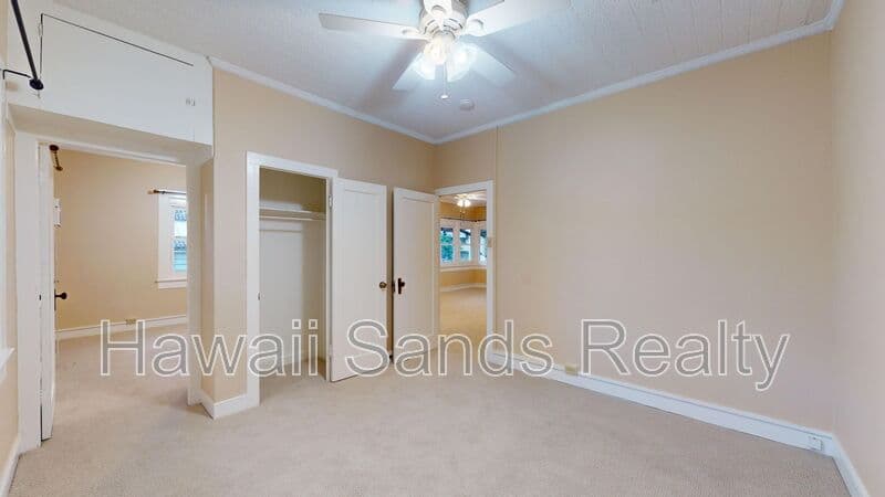 Honolulu House: 908 Kinau Street
