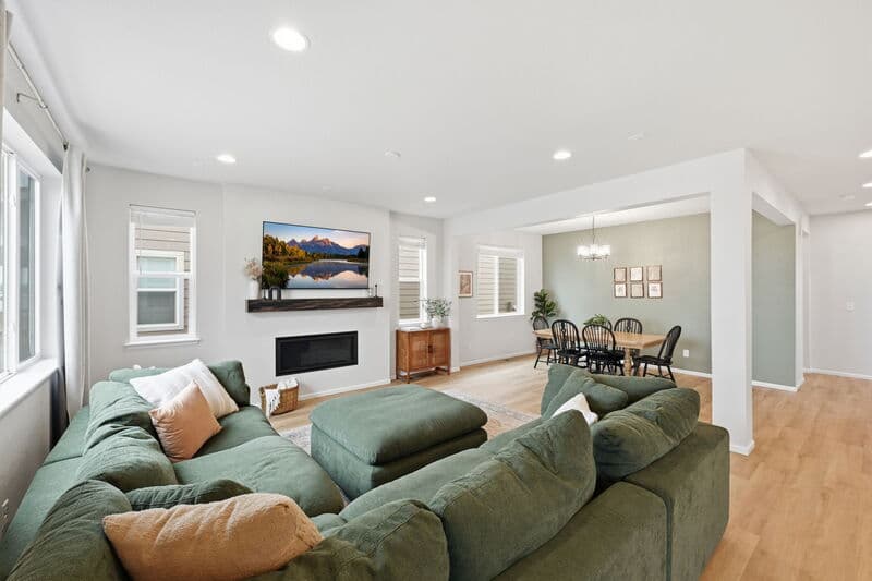 Colorado Springs House: 5765 Mammoth Lane