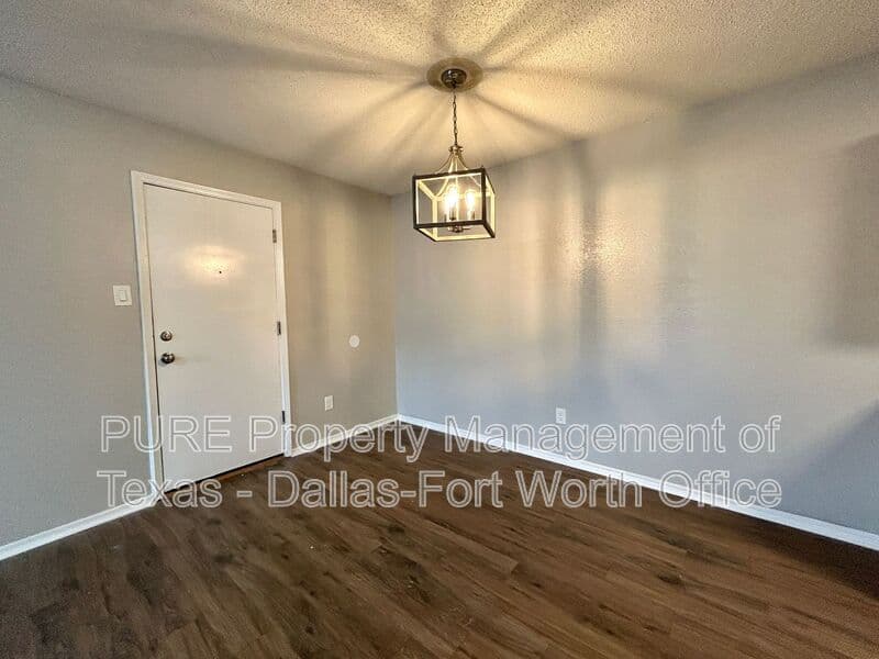 North Richland Hills Condo: 7514 Connie Lane