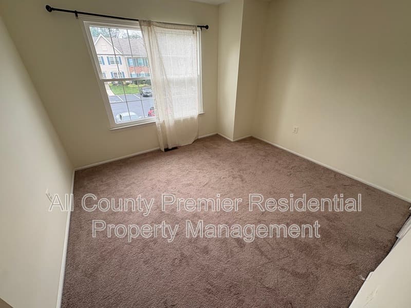Bridgewater Townhome: 3605 Pinhorn Drive