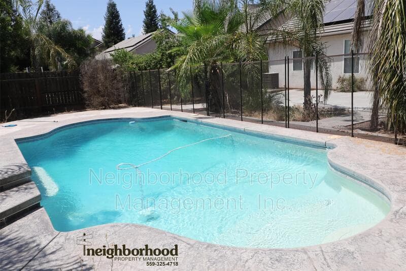 Fresno House: 2673 E. Revere Road