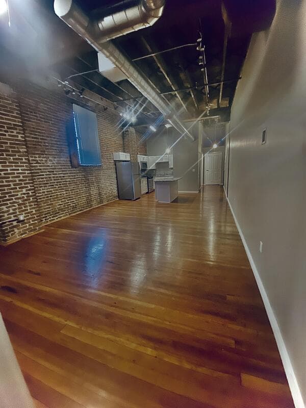 Burlington Condo: 116 N. 5th St. #407