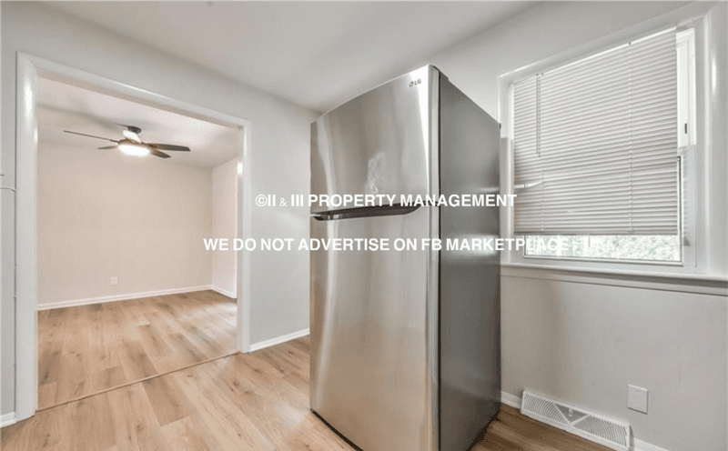 Shawnee House: 10822 West 49th Street