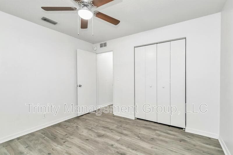 Ocala House: 2405 Southeast 46th Court