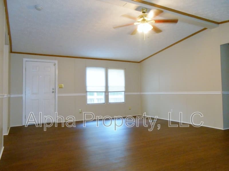Spartanburg House: 1301 Carolina Country Club Road