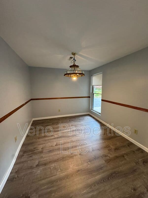 Ballston Spa House: 17 Sand Spurrey Road