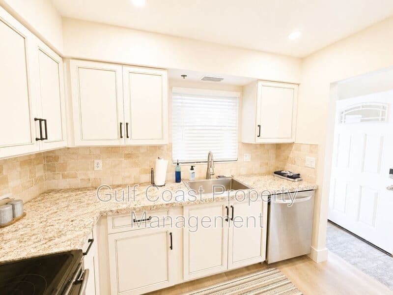 Bradenton Condo: 9718 Hernando Court
