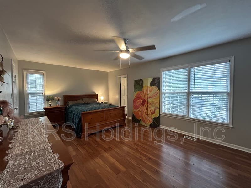 Virginia Beach House: 1275 Hillock Crossing