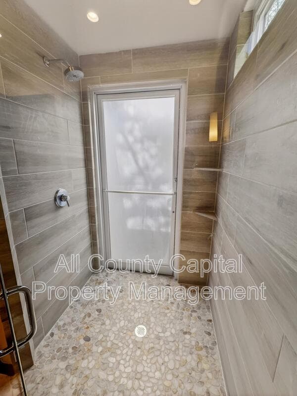 Spicewood House: 2113 Barbaro Way Unit 17