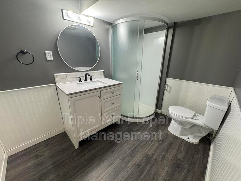 Saint Charles House: 710 Jungs Station Rd